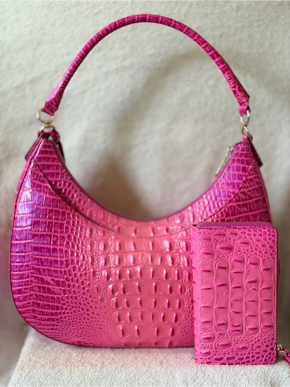 EUC Brahmin Bekka and Corrie wallet in Hibiscus Ombré - Picture 2 of 7